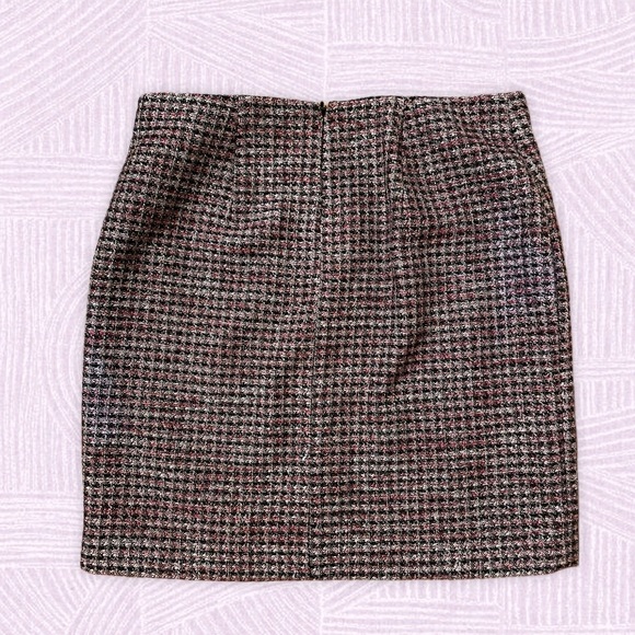 White House Black Market Skirt - Picture 4 of 6